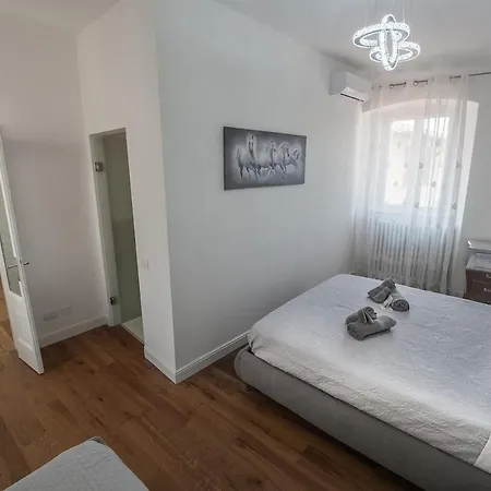 Via Garibaldi - Pearl In Downtown Apartmán Bergamo